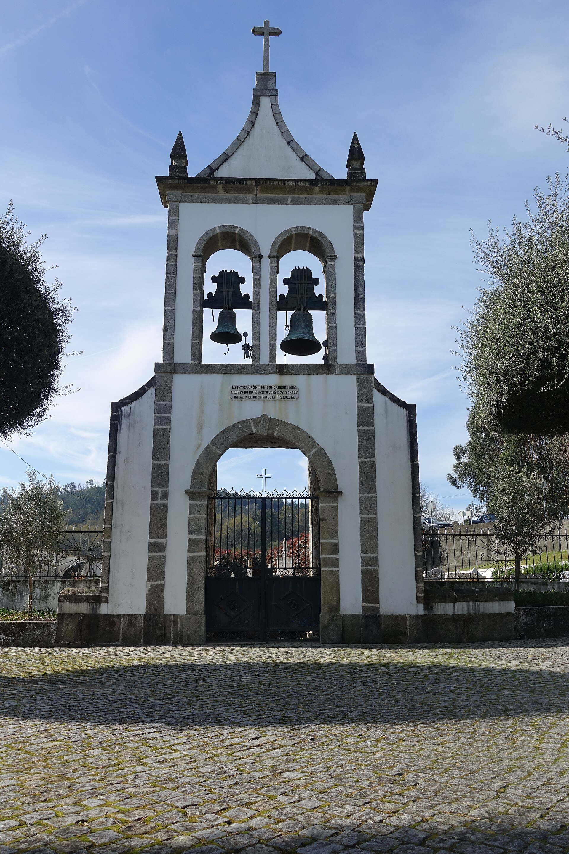 Imagem de referência relacionada a Esqueiros, item descrito como povoação portuguesa do Município de Vila Verde