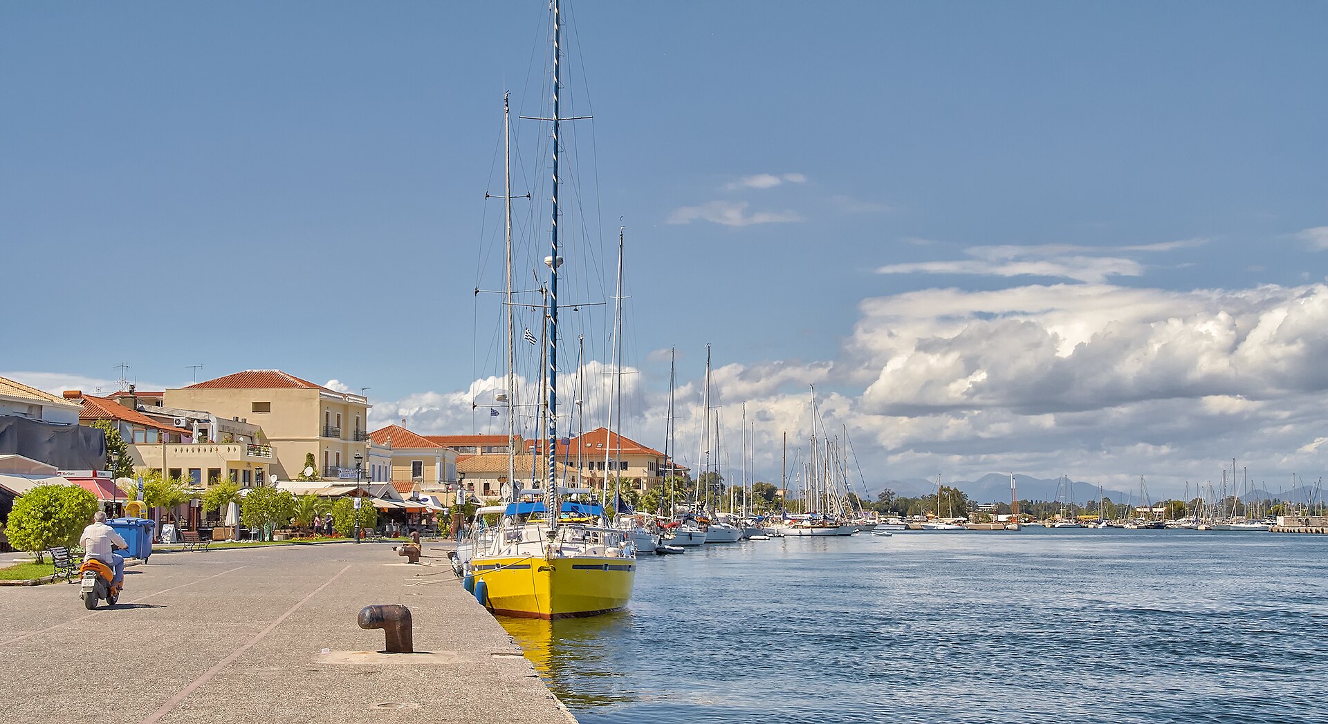 Imagem de referência relacionada a Preveza, item descrito como cidade da Grécia