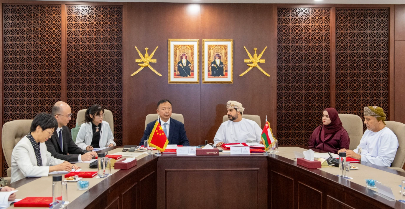 Oman, China explore investment partnerships across economic zones