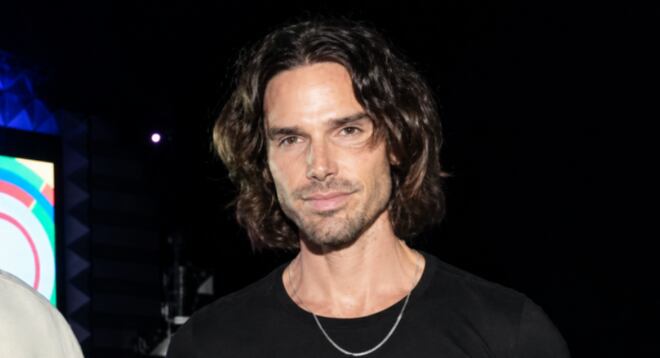 Acostumado com flashes! Igor Monteiro garante dose de beleza em A Fazenda 18